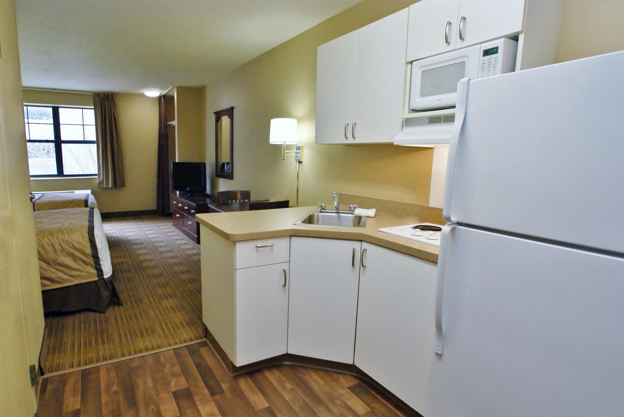 Extended Stay America Select Suites - Orlando - Conven Ctr - Sports Complex Williamsburg Bagian luar foto