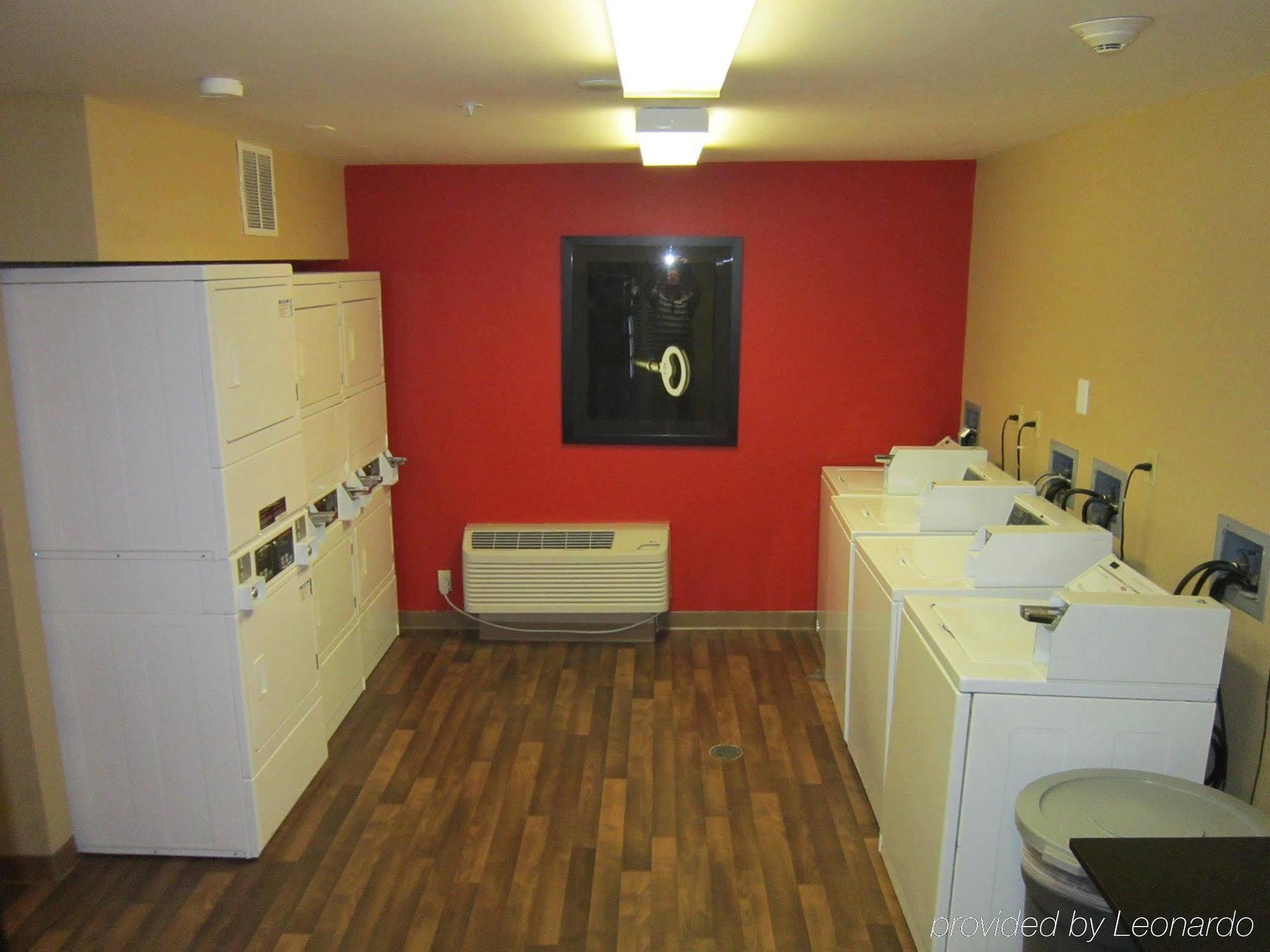 Extended Stay America Select Suites - Orlando - Conven Ctr - Sports Complex Williamsburg Bagian luar foto
